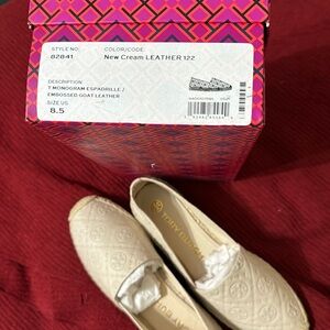 Tory Burch T monogram espadrilles size 8.5